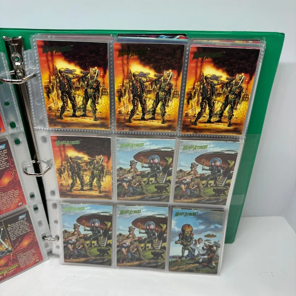 1994 Sci-Fi Horror Topps Mars Attacks Trading Card Lot 180+ Cards & Box Multi